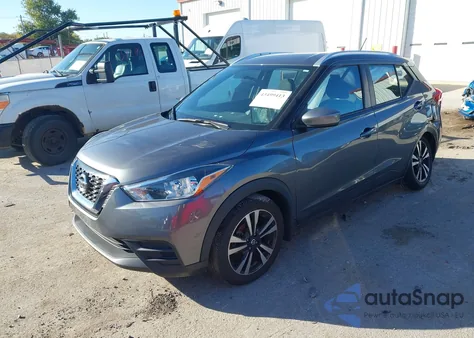2019 Nissan Kicks Sv z USA, uszkodzony, nr VIN 3N1CP5CU3KL566683